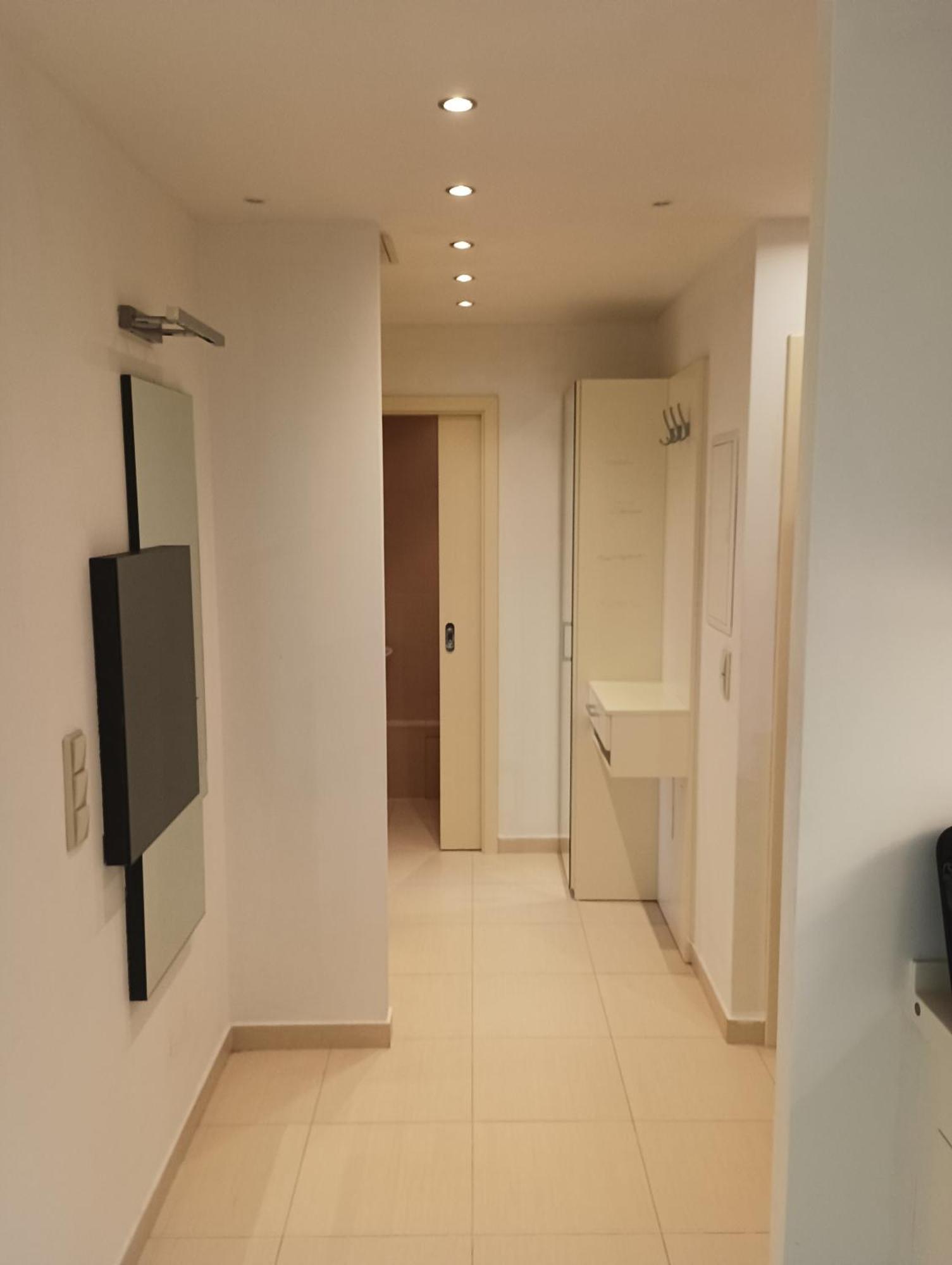 Kwatera prywatna Spacious In 6 Near Center Praga